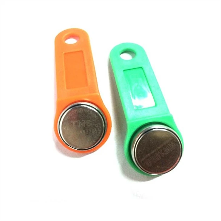 DS1990A-F5 Tags
